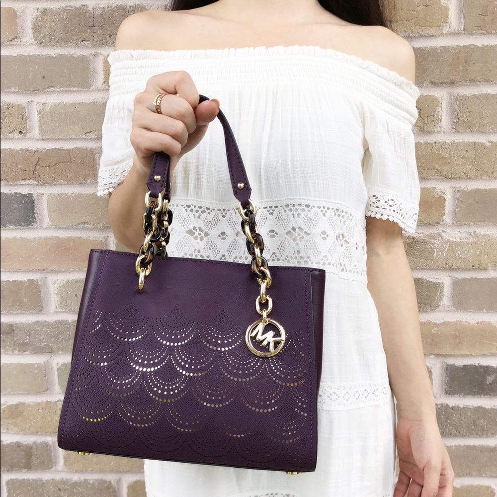 Michael Kors purple north east Tote - Picture 2 of 8